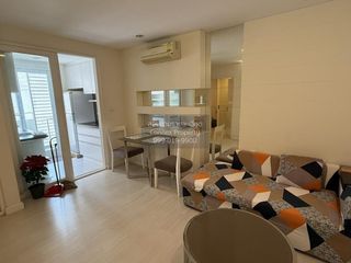 Wohnung zur Miete mit 1 Zimmer in Khlong San, Bangkok