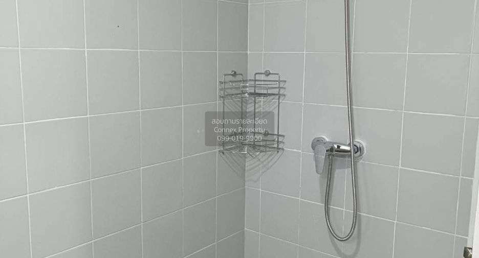 For rent 2 bedrooms condo in Phra Khanong, Bangkok