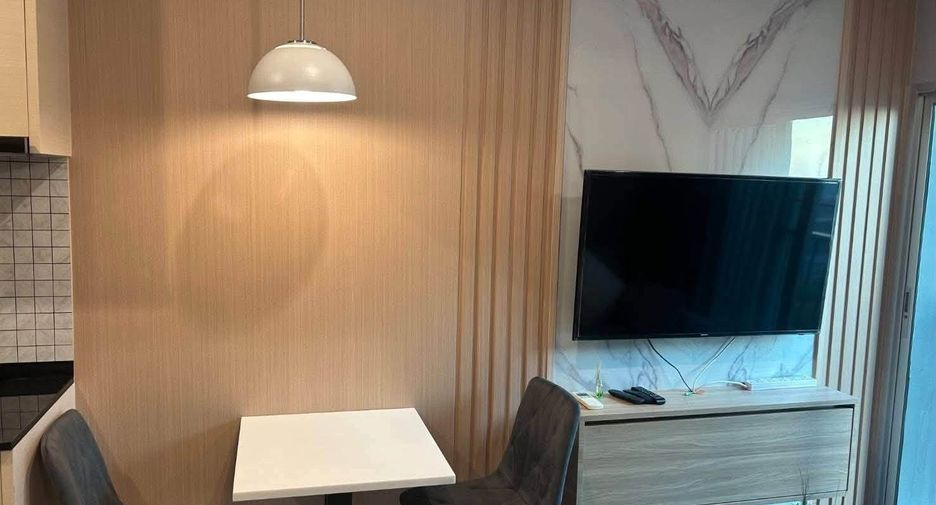 For rent 1 Beds condo in Huai Khwang, Bangkok