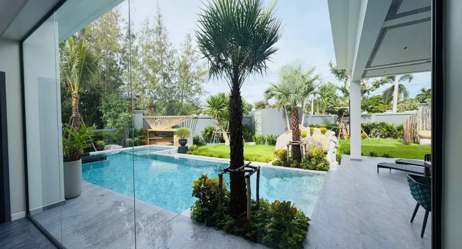 For rent 3 bedrooms villa in Pran Buri, Prachuap Khiri Khan