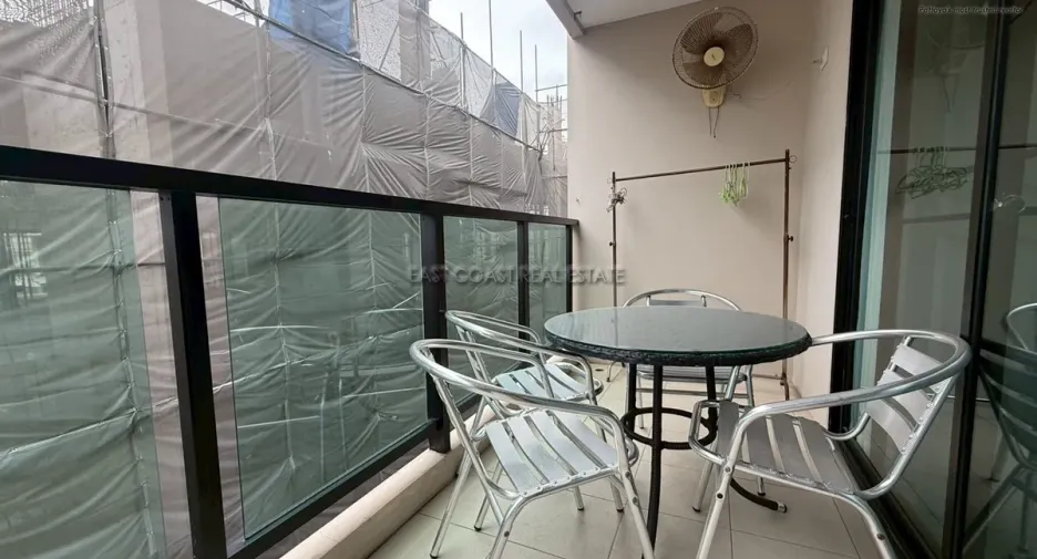 For rent and for sale 1 bed condo in Bang Lamung, Chonburi