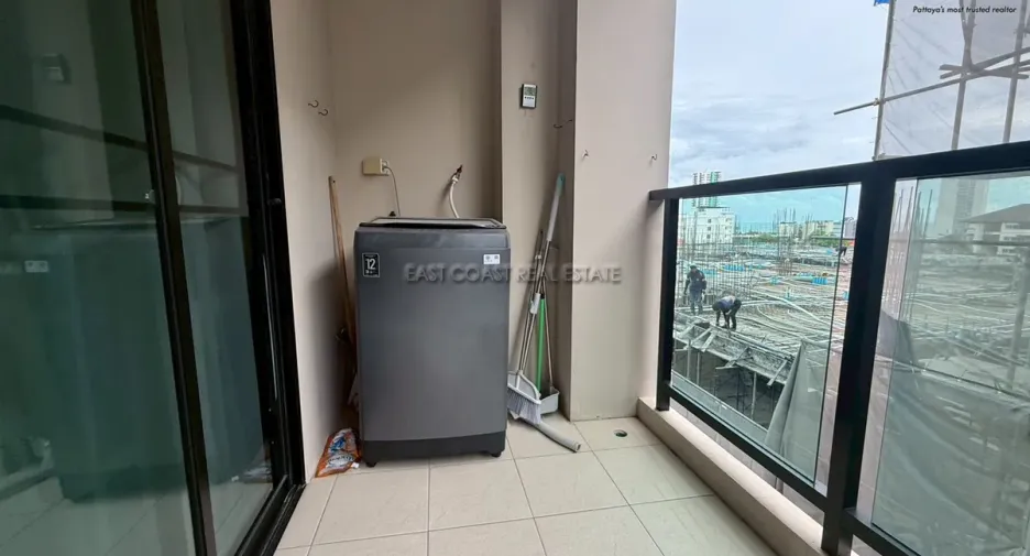 For rent and for sale 1 bed condo in Bang Lamung, Chonburi