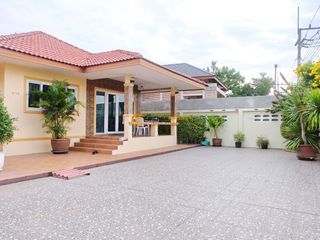 For rent 2 bedrooms house in Bang Lamung, Chonburi