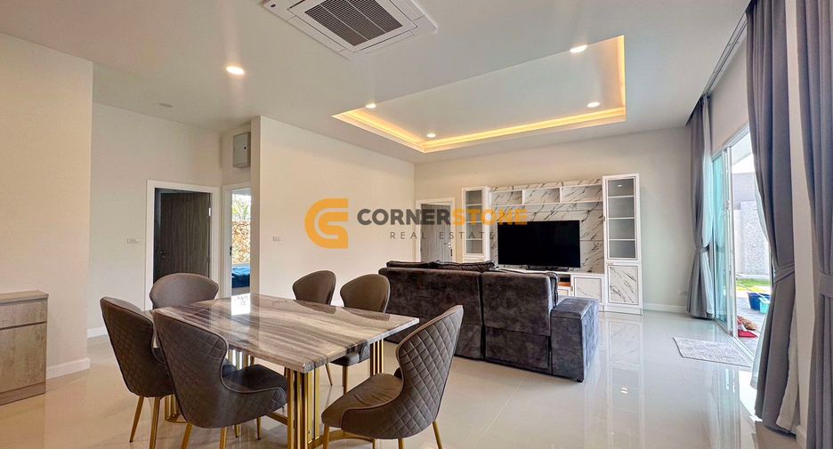 For rent 3 bedrooms house in Huay Yai, Pattaya