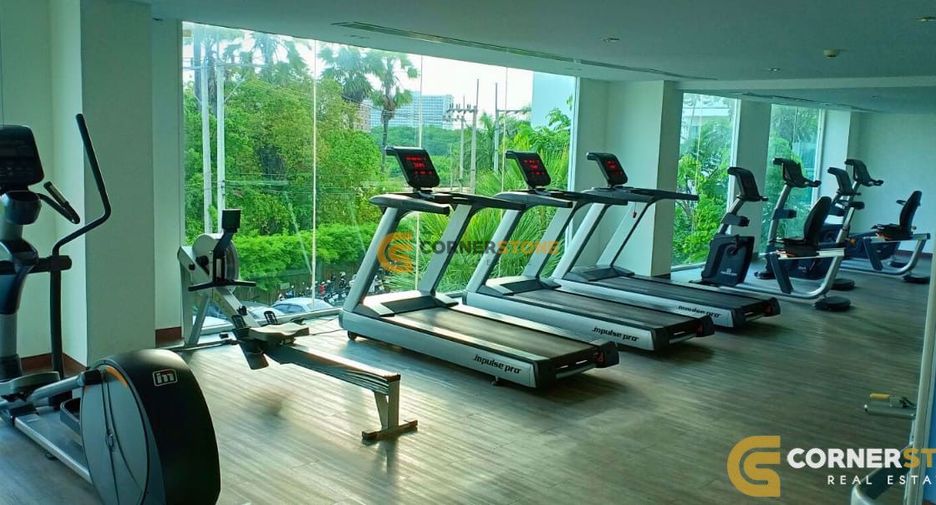 For sale 2 bedrooms condo in Jomtien, Pattaya