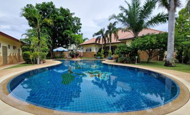 For sale 4 bedrooms house in Bang Lamung, Chonburi