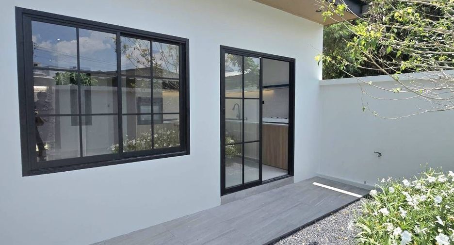 For sale 2 bedrooms townhouse in Thalang, Phuket