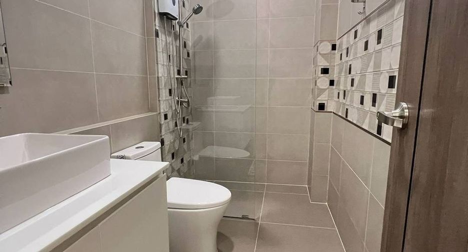 Casa en venta de 3 habitaciones en Bang Lamung, Chonburi