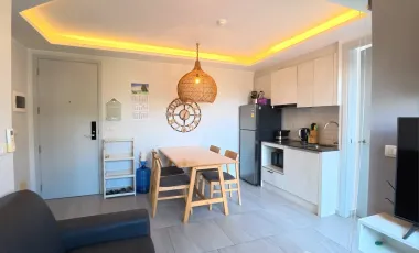 For rent 2 bedrooms condo in Mueang Phuket, Phuket