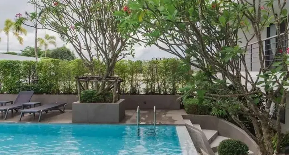 For rent 2 bedrooms condo in Mueang Phuket, Phuket