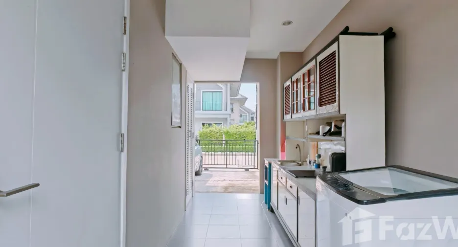 Haus zum Kauf mit 3 Zimmer in Krathum Baen, Samut Sakhon