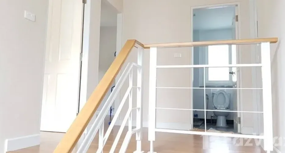 Casa en venta de 4 habitaciones en Mueang Samut Sakhon, Samut Sakhon