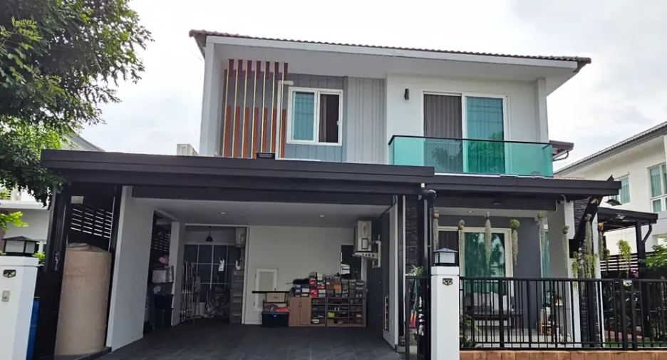 Casa en venta de 4 habitaciones en Mueang Samut Sakhon, Samut Sakhon
