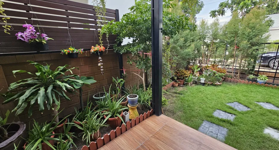 Casa en venta de 4 habitaciones en Mueang Samut Sakhon, Samut Sakhon
