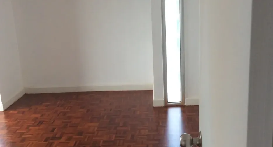 Wohnung zum Kauf mit 2 Zimmer in Pak Kret, Nonthaburi