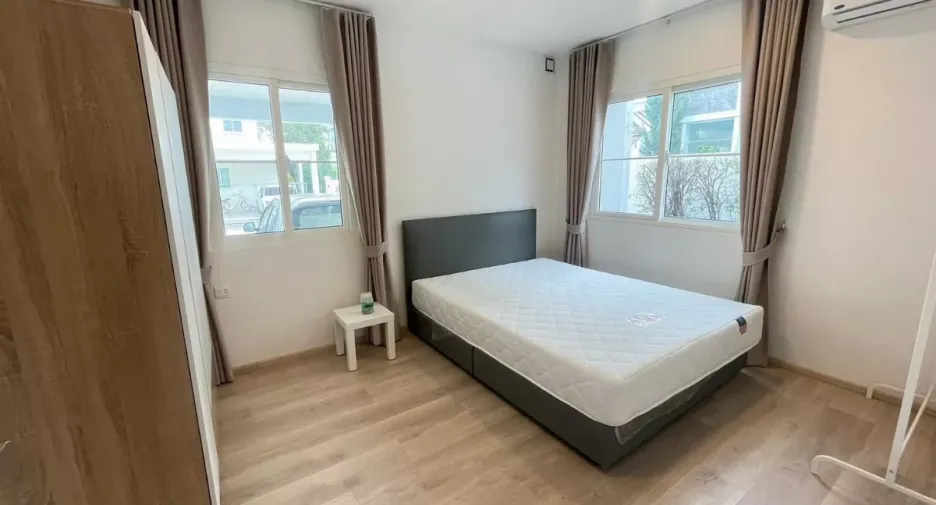 For rent and for sale 3 bedrooms house in Bang Phli, Samut Prakan