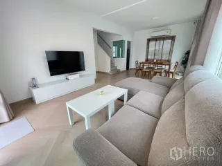 Casa en alquiler y en venta de 3 habitaciones en Bang Phli, Samut Prakan