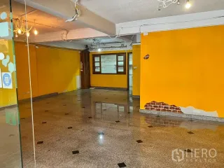 For rent 3 bedrooms townhouse in Watthana, Bangkok