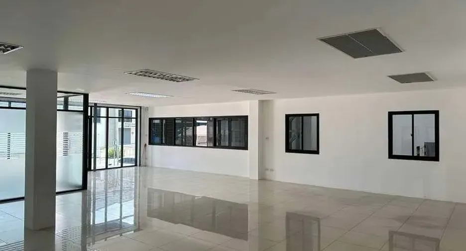 For rent and for sale warehouse in Bang Phli, Samut Prakan