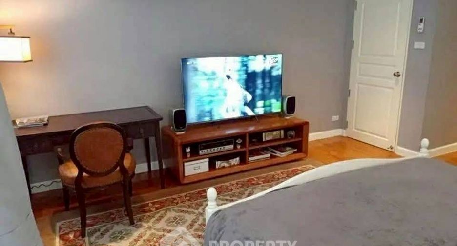 À louer 2 chambres condo à Watthana, Bangkok