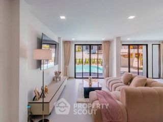 For sale 7 ベッドルーム villa in Bang Lamung, Chonburi