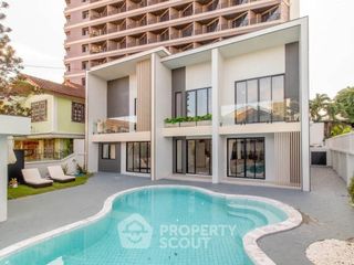 For sale 7 ベッドルーム villa in Bang Lamung, Chonburi