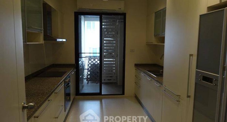 For rent 3 ベッドルーム condo in Watthana, Bangkok