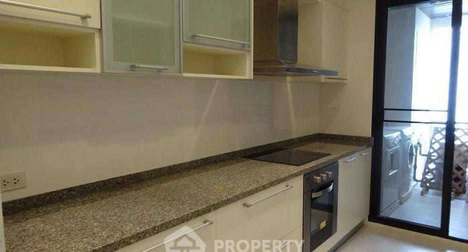 For rent 3 ベッドルーム condo in Watthana, Bangkok