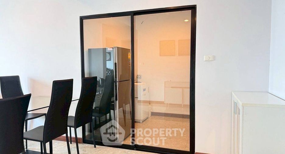 Condo en alquiler de 2 habitaciones en Watthana, Bangkok