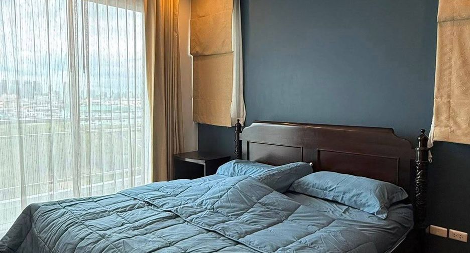 For rent 2 bedrooms condo in Bang Kho Laem, Bangkok