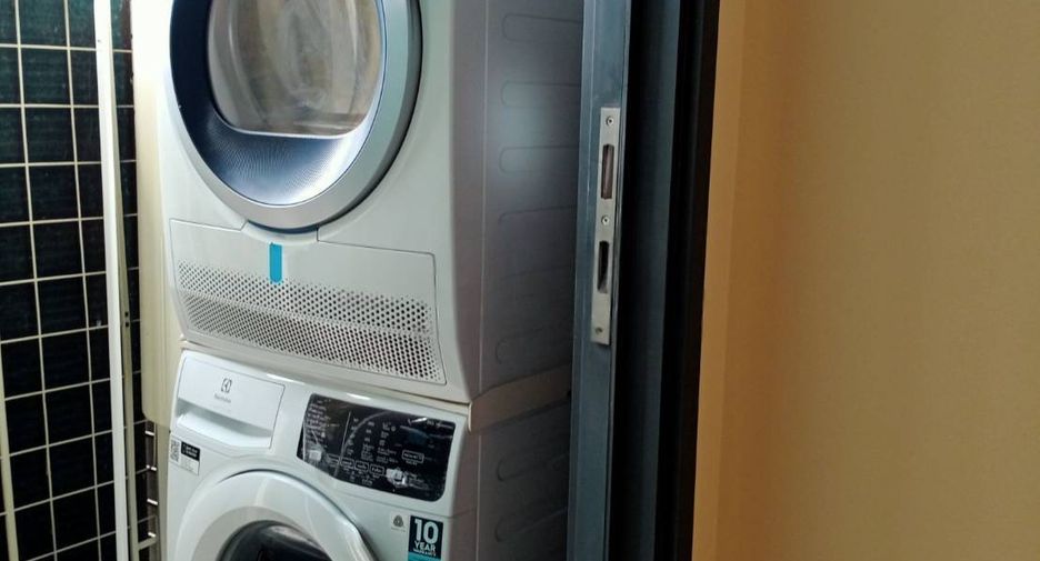 ให้เช่า 2 ห้องนอน คอนโด ใน คลองเตย, กรุงเทพฯ
