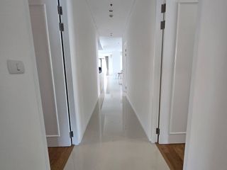 Аренда 4 спальни кондо в Щаттхана, Бангкок