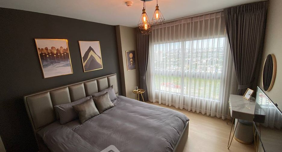 Condo en alquiler de 2 habitaciones en Huai Khwang, Bangkok