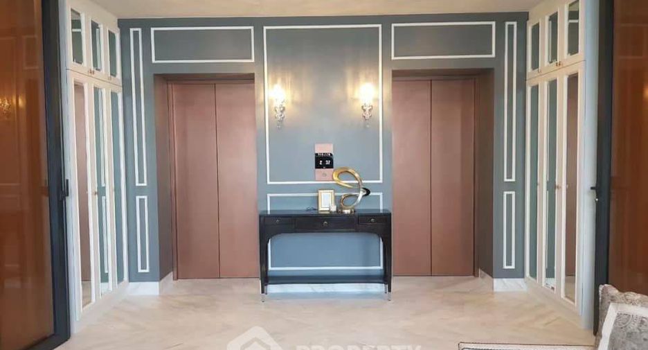 For rent 2 ベッドルーム condo in Watthana, Bangkok