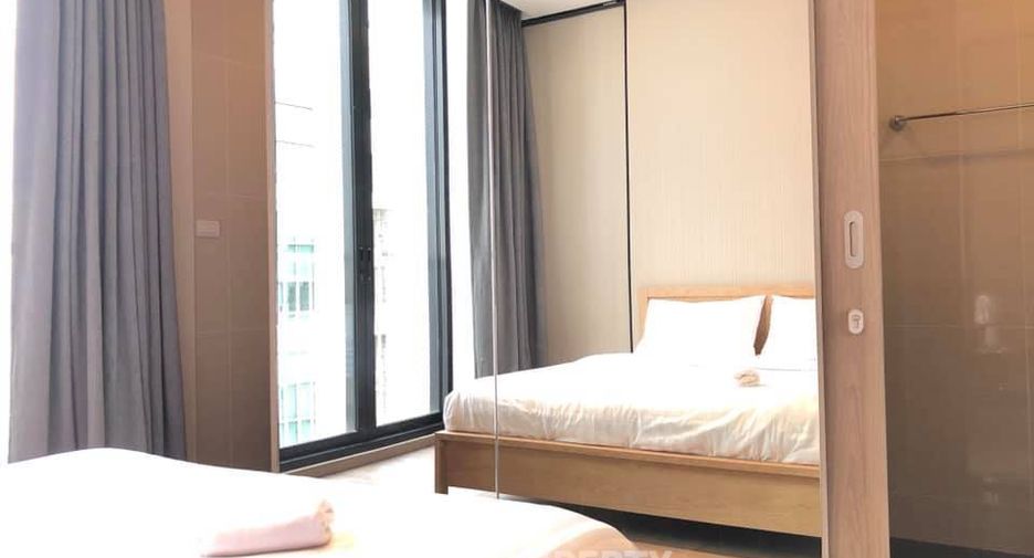 For rent 2 bedrooms condo in Khlong Toei, Bangkok