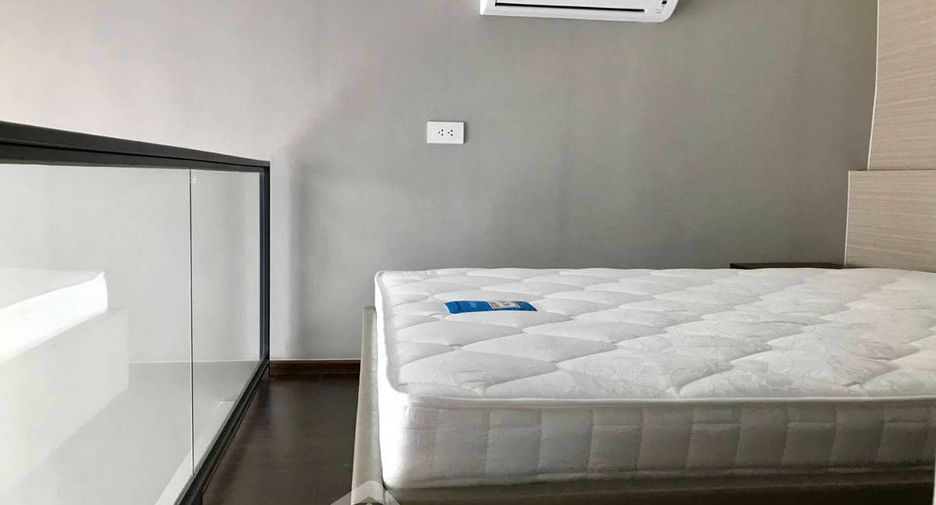 For rent 1 bed condo in Watthana, Bangkok