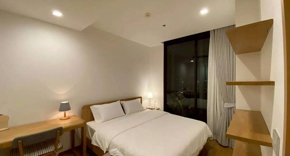 For rent 2 bedrooms condo in Watthana, Bangkok