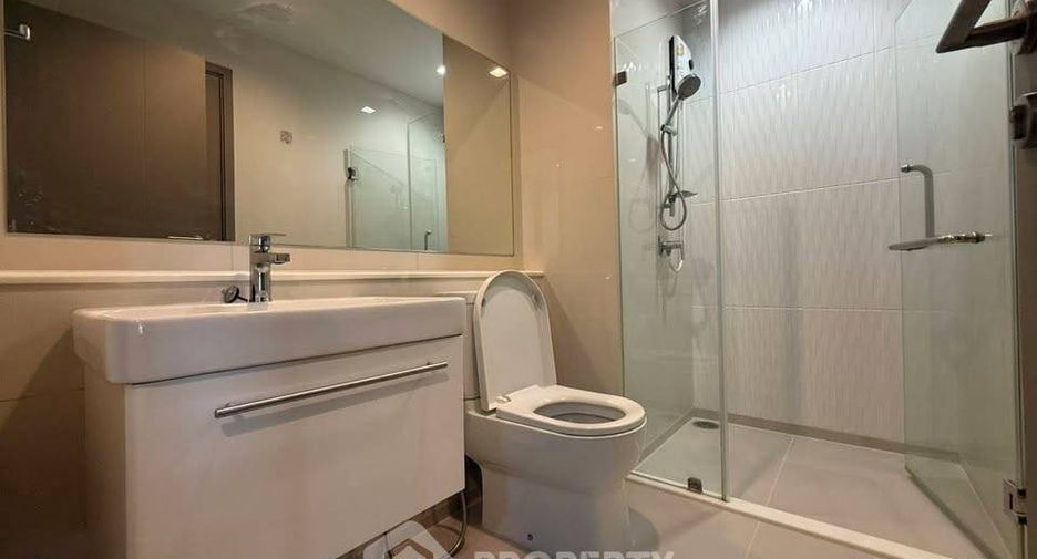 For rent 1 bed condo in Huai Khwang, Bangkok