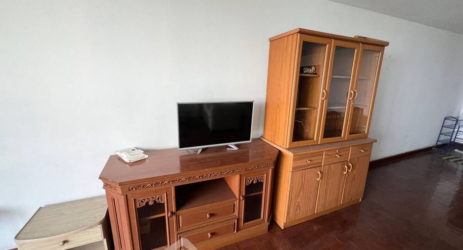Продажа 3 спальни кондо в Щаттхана, Бангкок