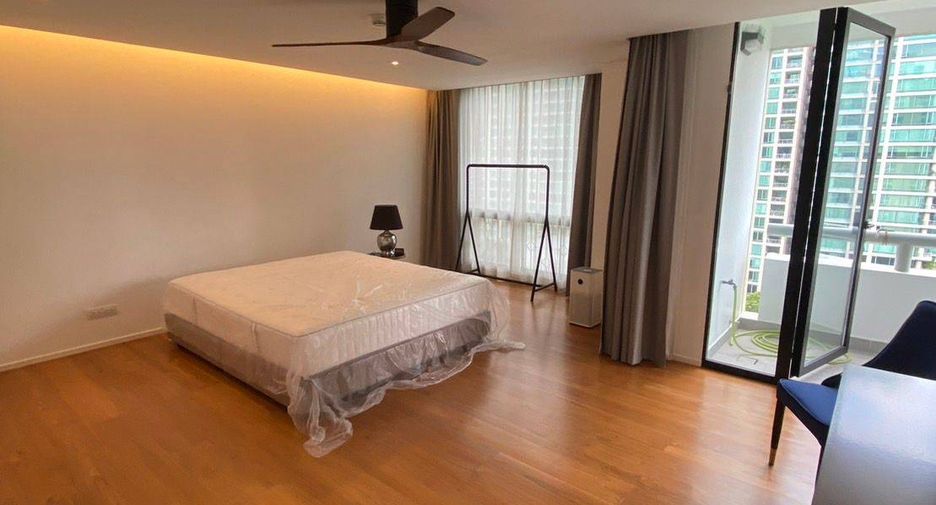 Продажа 3 спальни кондо в Патхум Щан, Бангкок