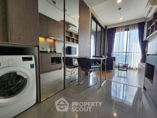 For sale 1 Beds condo in Phaya Thai, Bangkok
