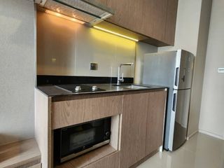 For sale 1 Beds condo in Phaya Thai, Bangkok