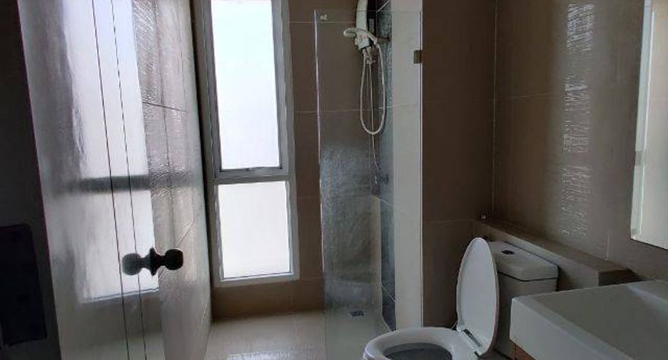 Продажа 2 спальни кондо в Щанг Тхонгланг, Бангкок