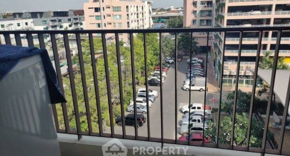 Продажа 2 спальни кондо в Щанг Тхонгланг, Бангкок