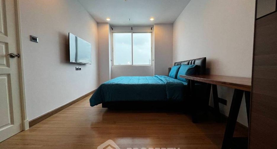 For sale 1 bed condo in Huai Khwang, Bangkok