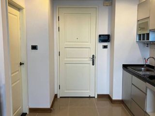For sale 1 bed condo in Huai Khwang, Bangkok