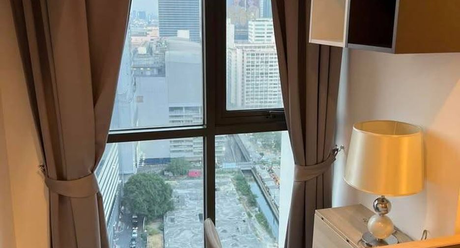 À vendre 1 chambre condo à Huai Khwang, Bangkok