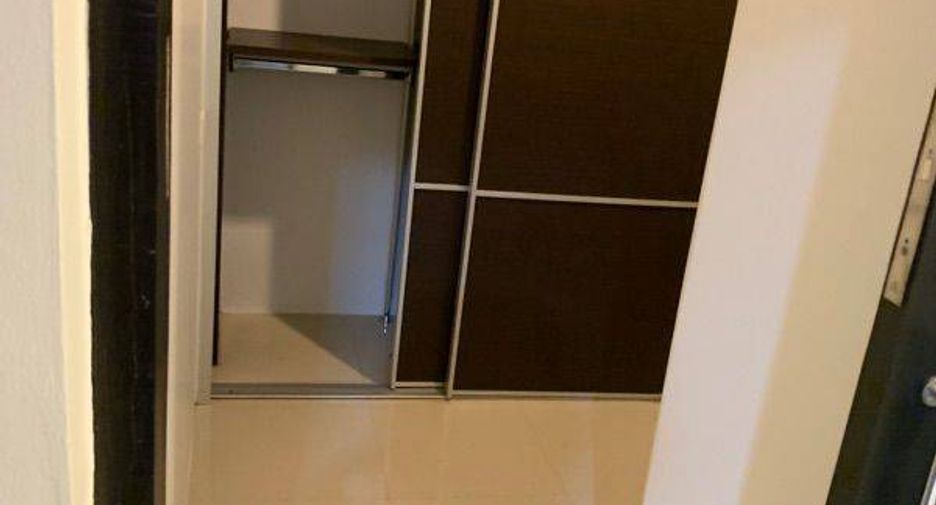 For sale 2 bedrooms condo in Watthana, Bangkok