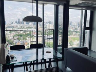 À vendre 2 chambres condo à Phaya Thai, Bangkok