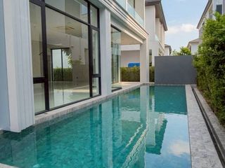 For sale 5 bedrooms house in Prawet, Bangkok